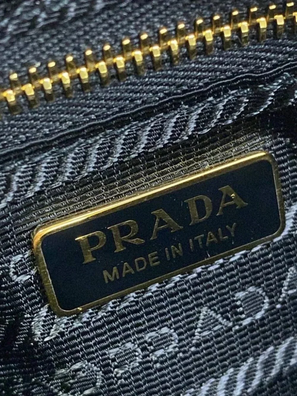PRADA 1BC238 Black Leather Shoulder Bag